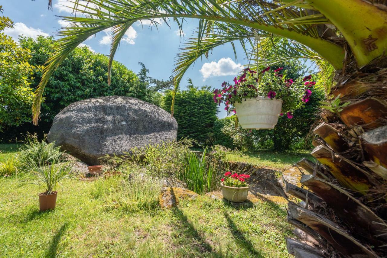 Villa Des Fleurs D'Ajoncs Конкарно Экстерьер фото